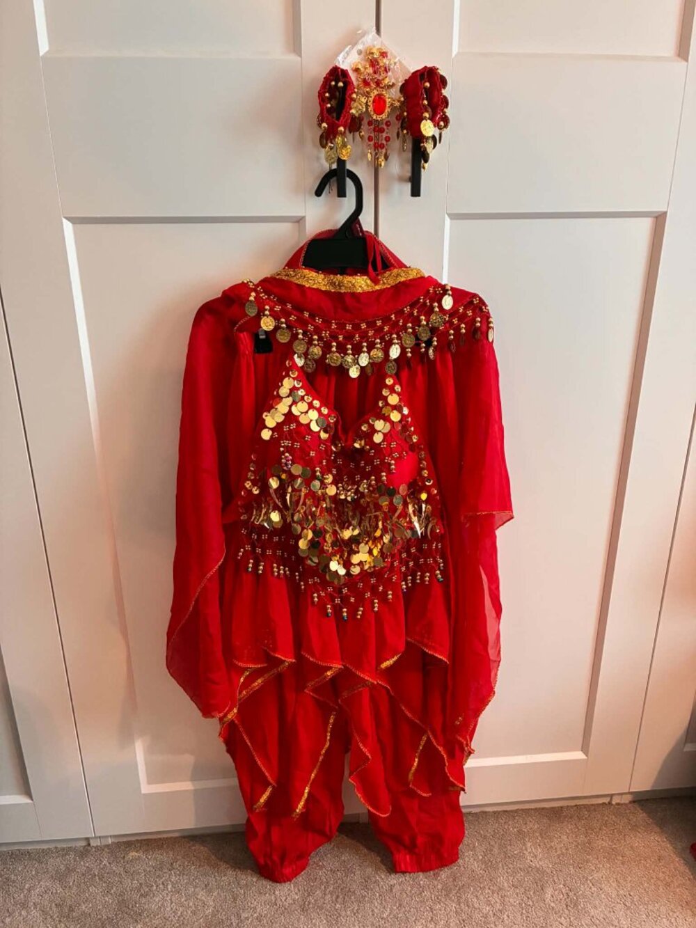 Vibrant Red & Gold Belly Dancing / Jasmine Costume Set - Size Small/Medium